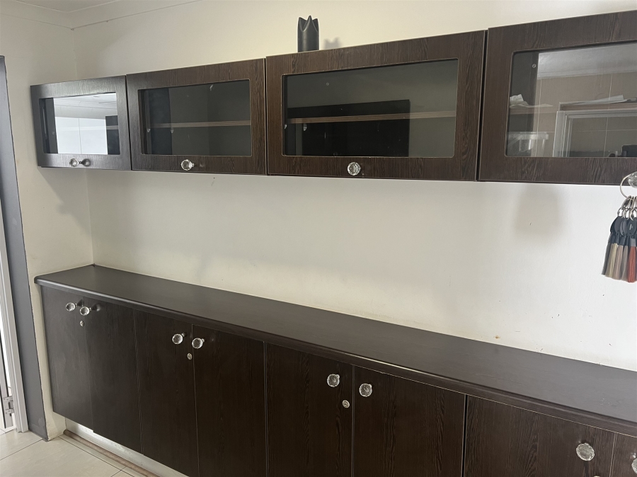 Commercial Property for Sale in Baysville Eastern Cape